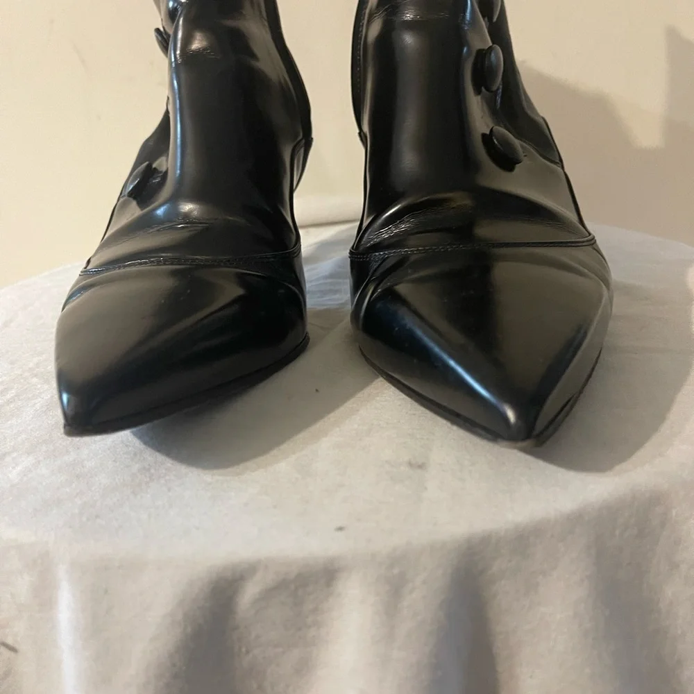 Alexander McQueen Pointy Cigarette Heel Ankle Boots - Picture 3 of 10
